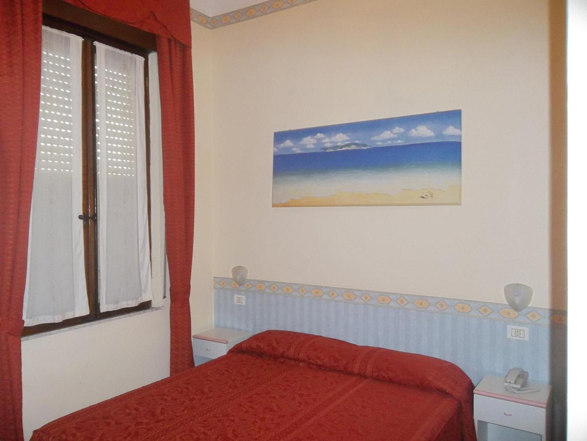 Hotel lo Squalo Grottammare Camera foto