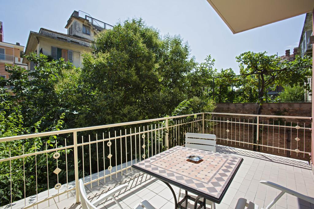 Hotel lo Squalo Grottammare Camera foto